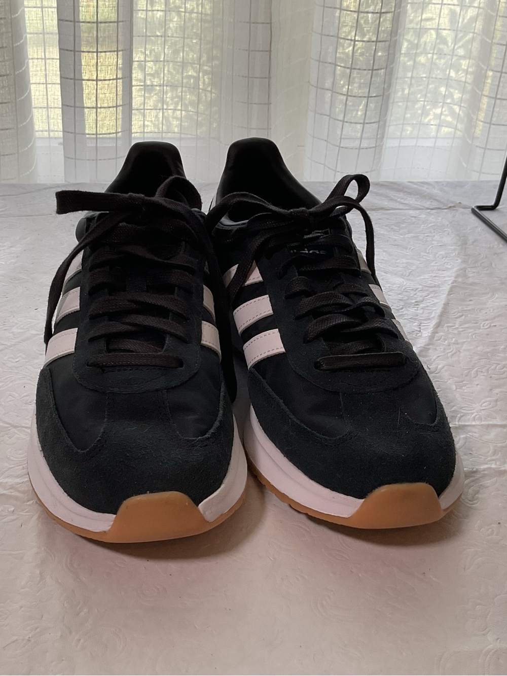 Adidas Cloud Foam Comfort Black & White Men’s Sneakers. Size 9 - Picture 4 of 8